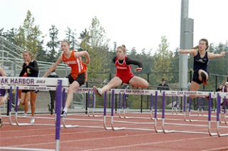 Senior Laina Weber qualified for districts in the 100 hurdles and the 300 hurdles.