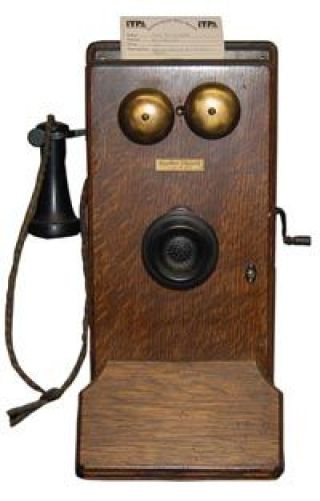 This 1890 manual wall telephone manufactured for the American Bell Telephone Company