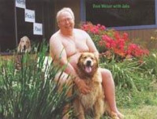 Former mayor poses for PAWS