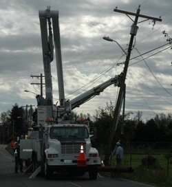 Snohomish County PUD and Frontier crews work on replacing a utility pole that was reportedly struck by a vehicle at approximately 10:30 a.m. Oct. 14.