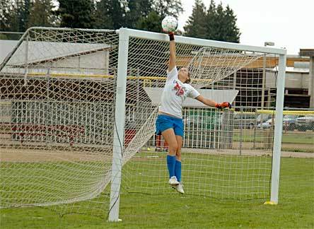 Junior goalkeeper Lauren Schoonover