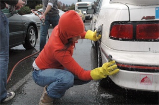 Danaka Orr braves the wind
