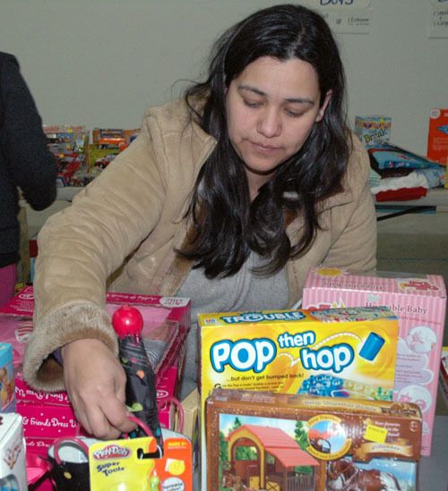 Food Bank, Toy Store bring holiday cheer Marysville Globe