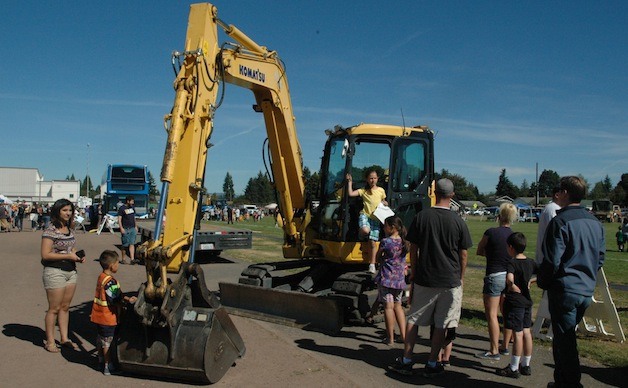A 2009 Komatsu PC88 excavator valued at $115