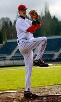 Everett Community College’s  Jo Jo Howie prepares to throw a pitch.