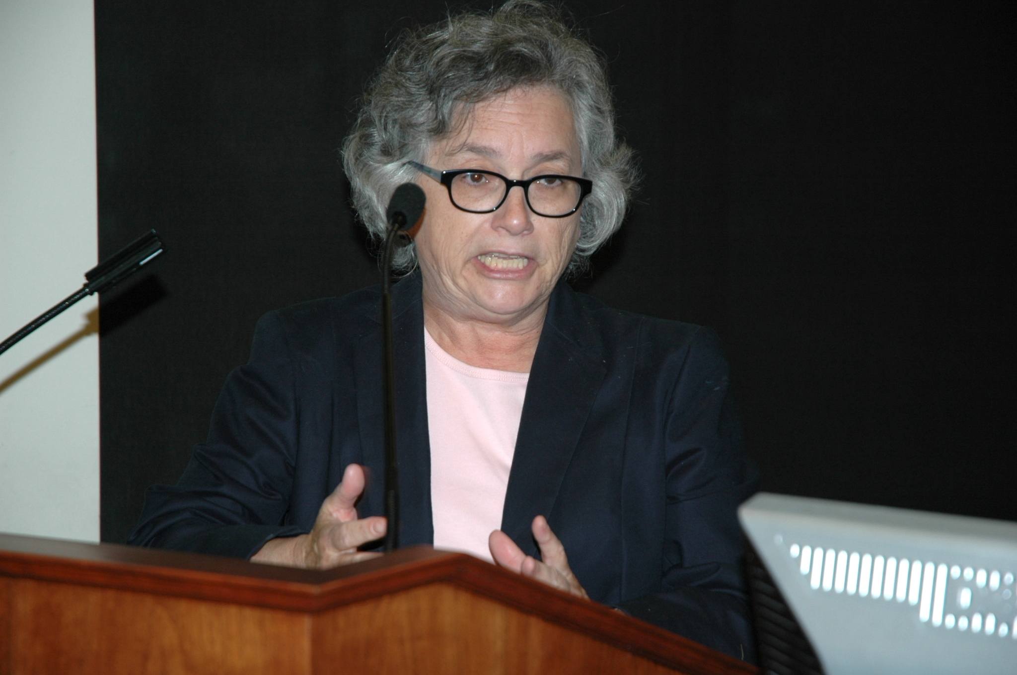 Kirk Boxleitner/Staff PhotoJonalyn Woolf-Ivory