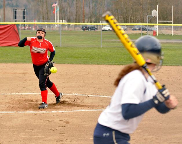 M-P freshman pitcher Jordon Willard pitches to an Arlington batter in the March 27 non-league home game. Willard pitched four innings