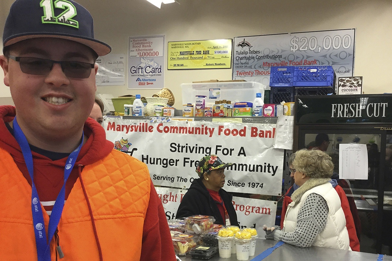 Marysville Food Bank hands out hundreds of turkeys for Thanksgiving