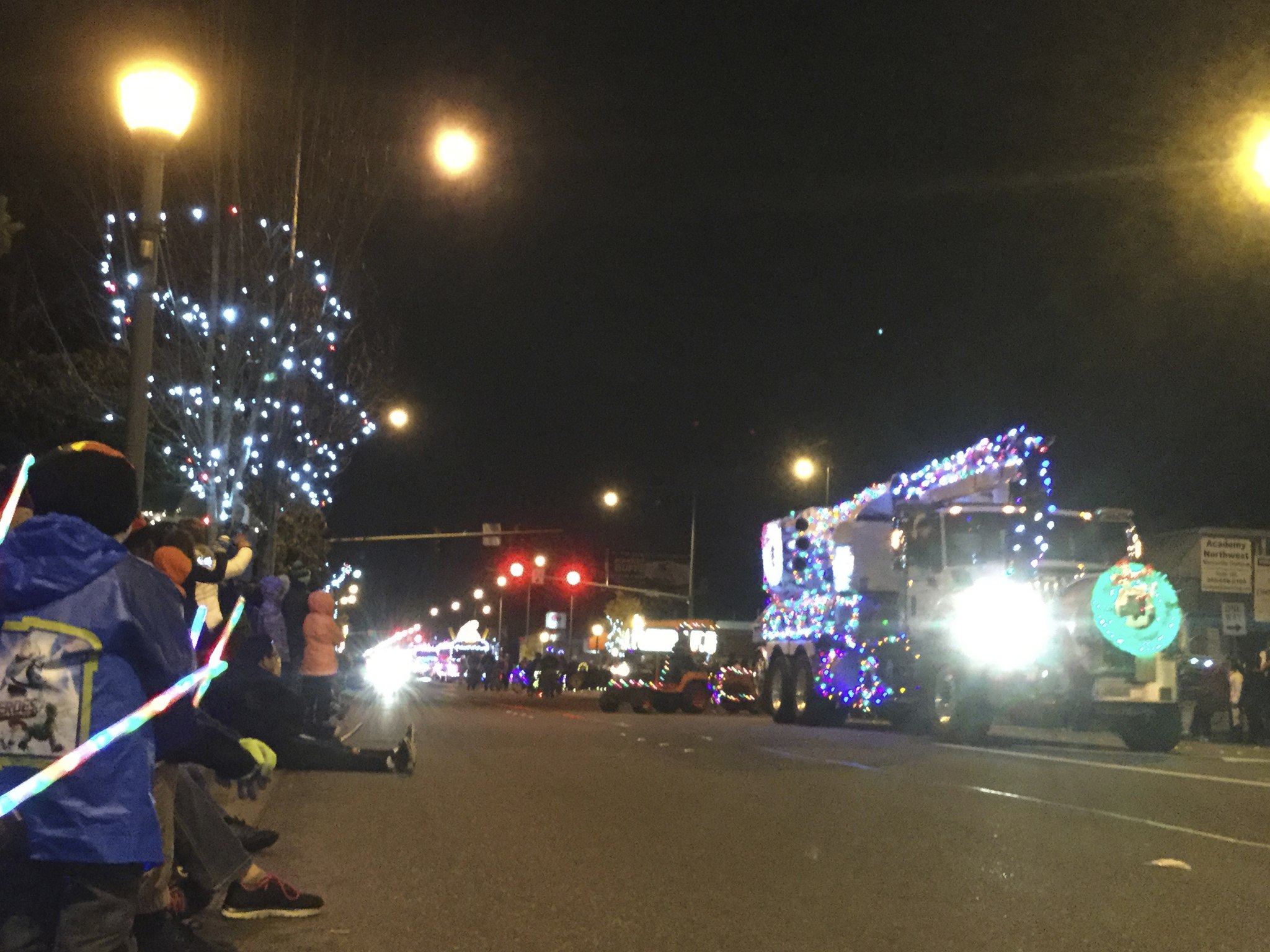 City brings holiday cheer to community with Merrysville for the