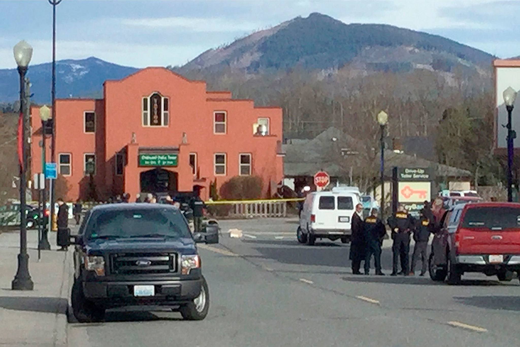 Teen girl, allegedly with a knife, in critical condition after being shot by Arlington officer