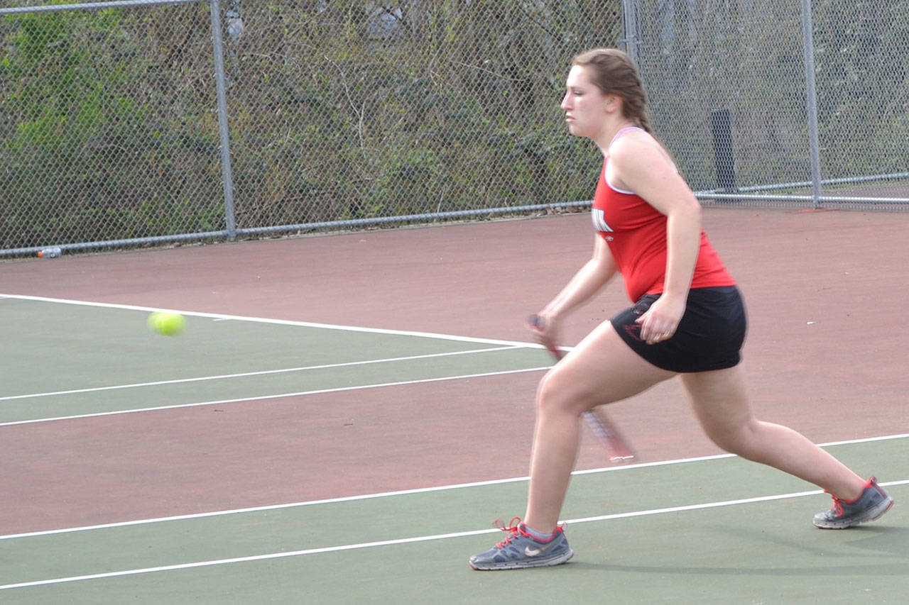 M-P edges MG in tennis