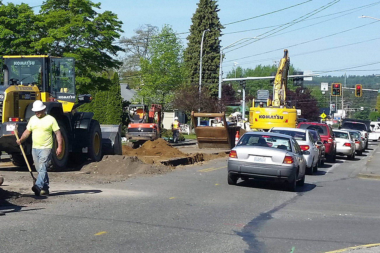 Steve Powell/Staff Photo                                Backups on Grove                                Traffic backups on Grove in Marysville are evident daily now as the three lanes are down to one because of construction. Work is expected to go on for three months, so city officials are recommending motorists take alternate routes during work hours.