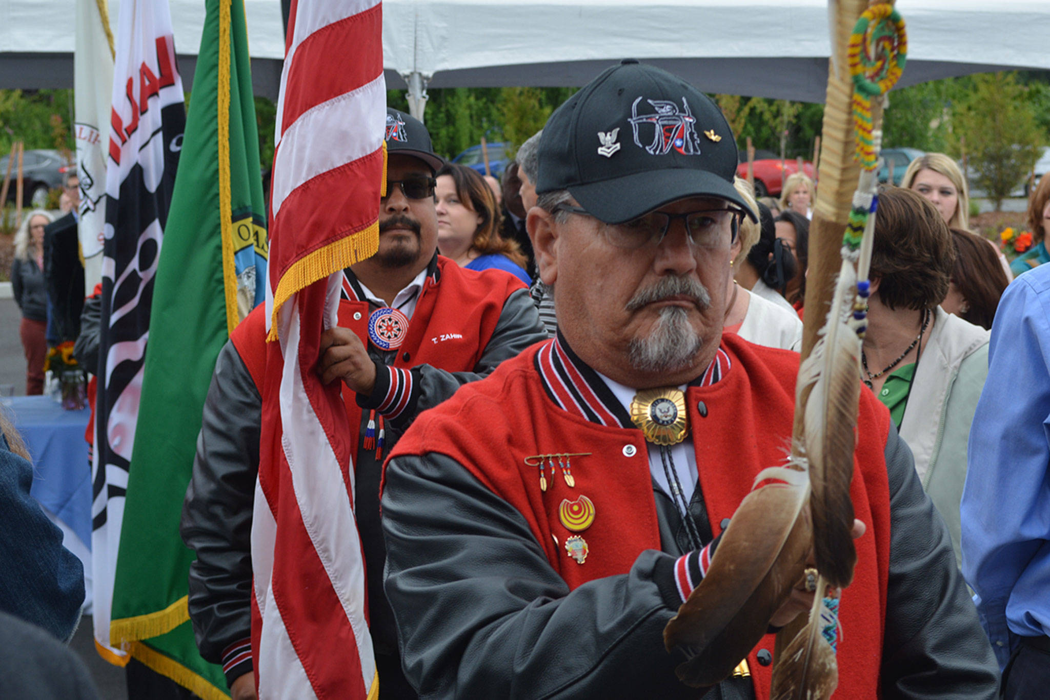 Governor helps open new 115bed Smokey Point Behavioral Hospital (slide