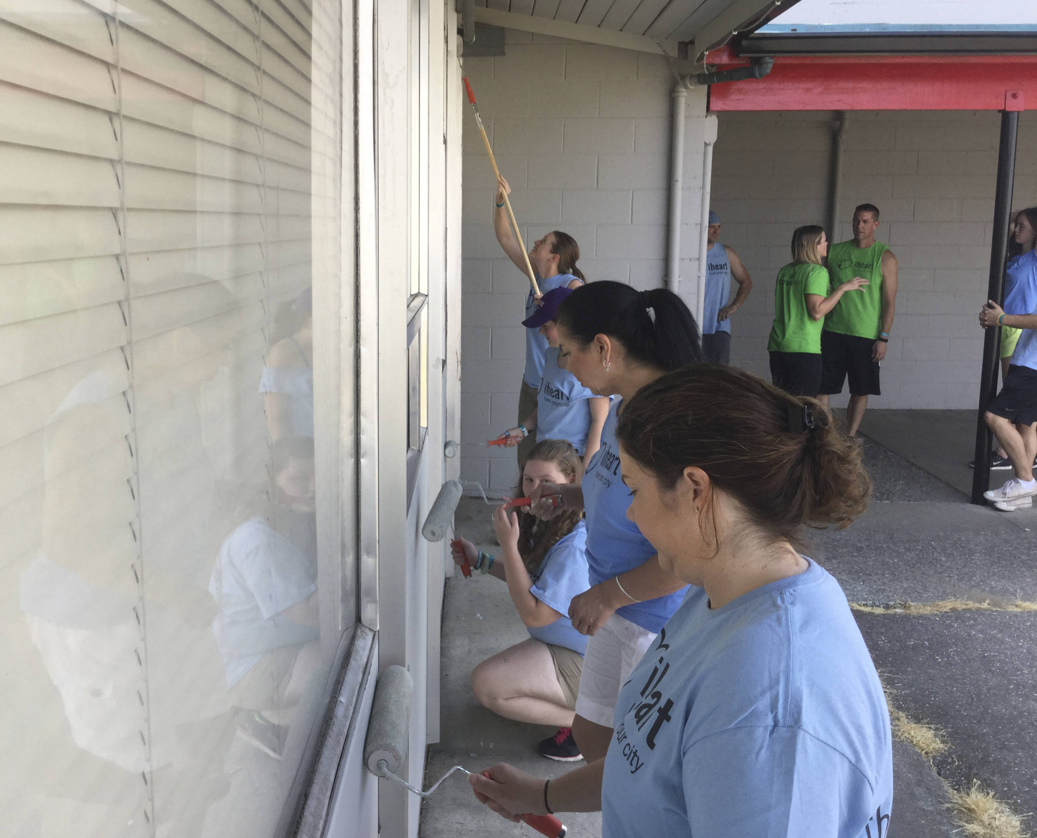 Love your city: hundreds take part in Marysville church’s 4-day I Heart campaign