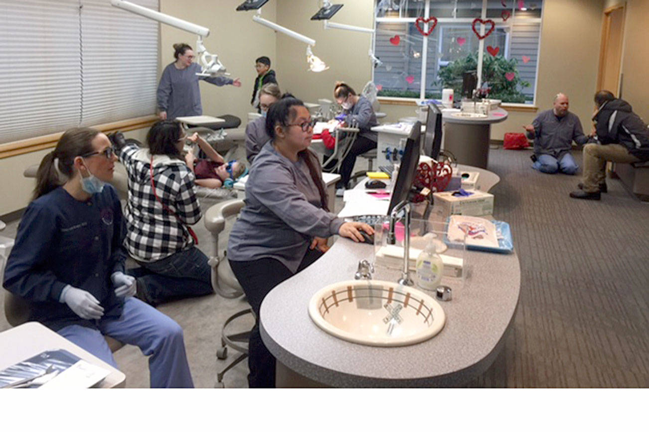 Parents: Smile a little smile for me after free trip to dentist