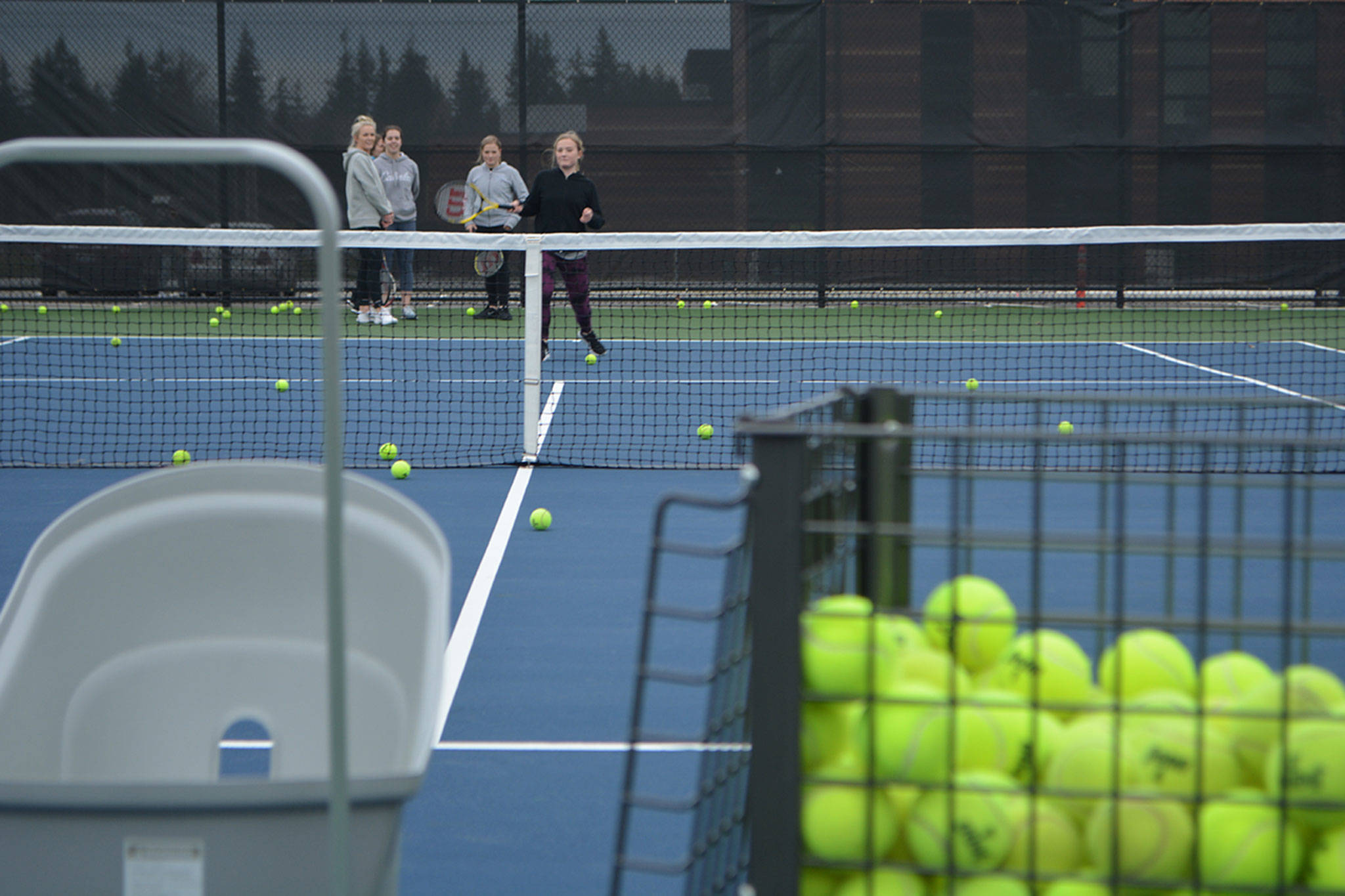 LHS girls tennis loves new courts at home (slide show)