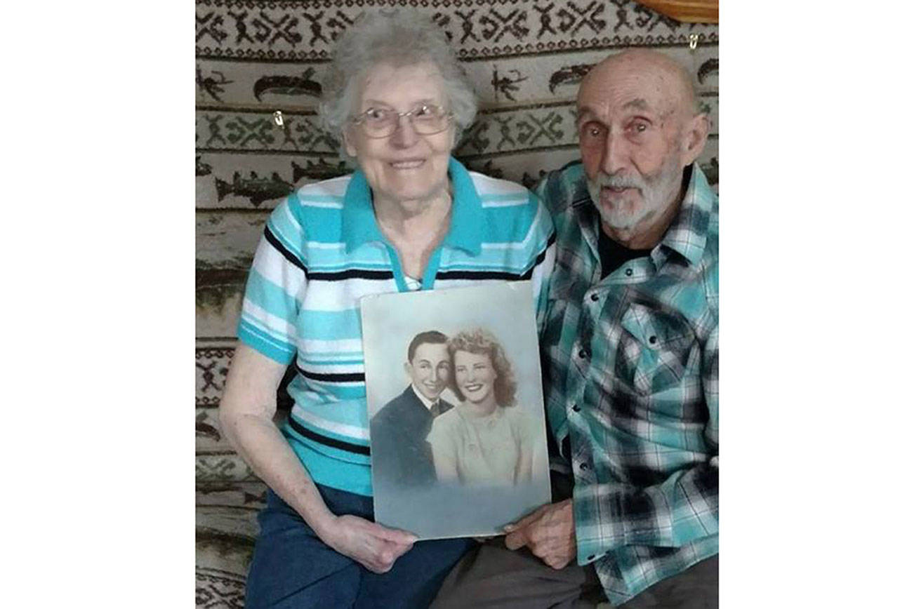 Couple married 70 years met in kindergarten
