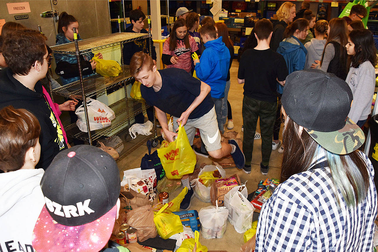 Haller school kids donate to Arlington Food Bank