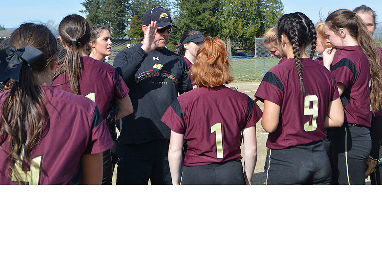 Lakewood girls lose first game at state