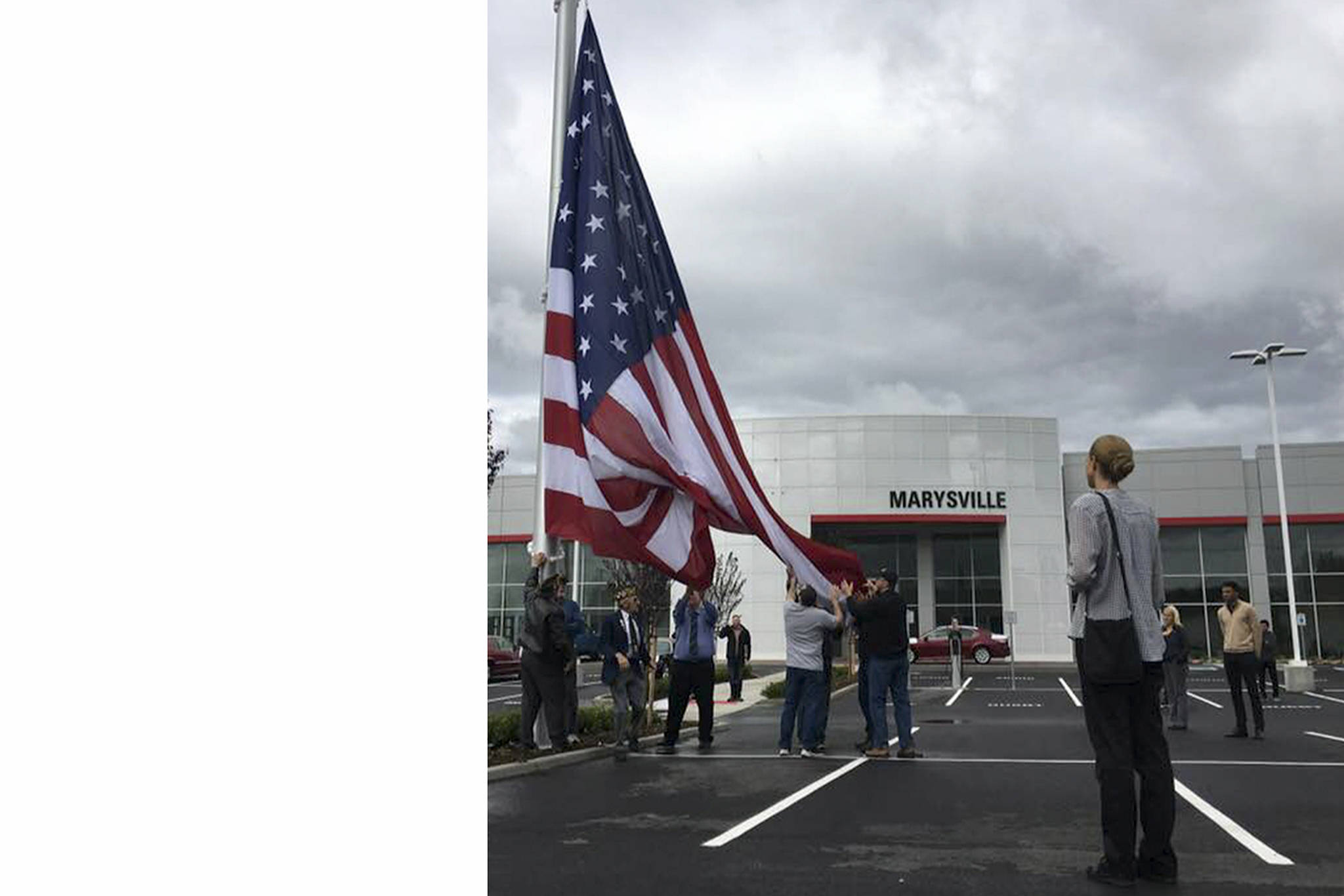 Huge flag flies over new Marysville business