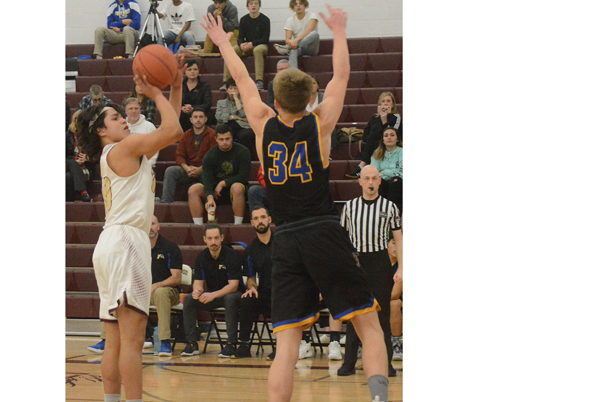 Lakewood finds new standout in win over Ferndale (slide show)