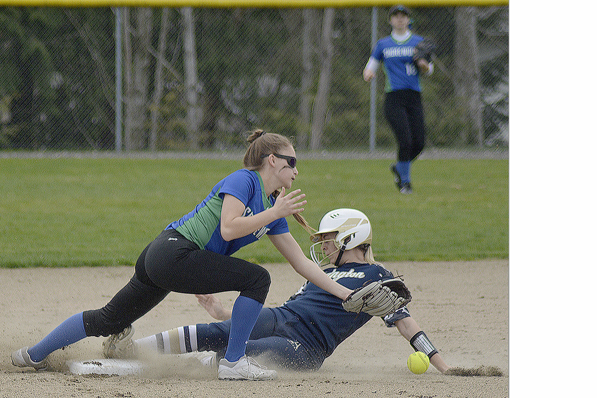 Arlington, MG girls win; M-P falls; M-P, MG, Lakewood all lose in baseball (slide show)