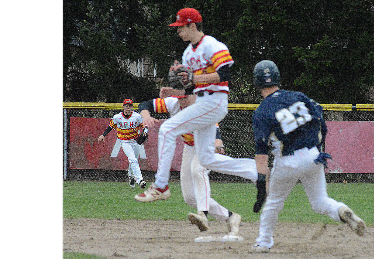 Arlington no-hits M-P; Everett gets by MG (slide show)