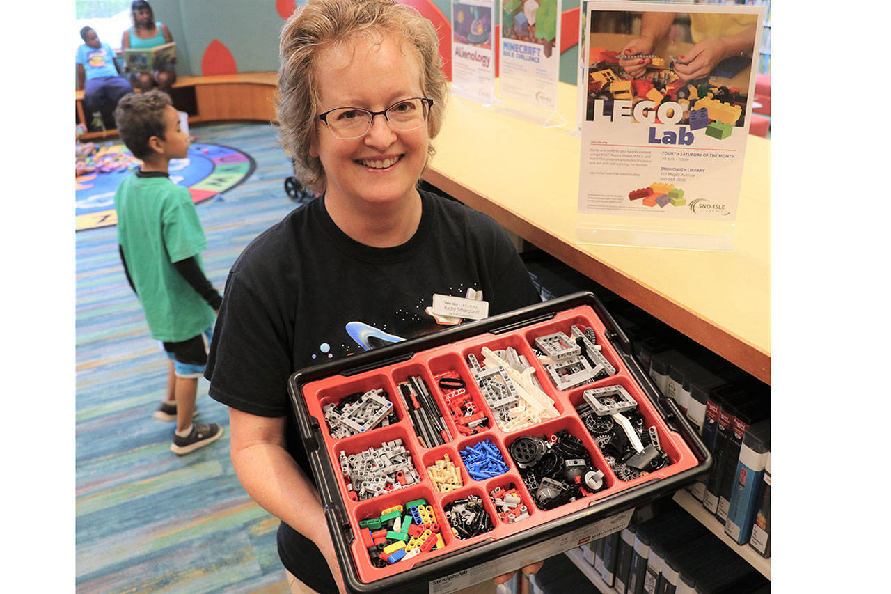 LEGO robotics a big hit at libraries