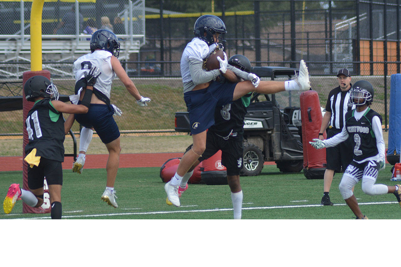 7 on 7 football tourney at Lakewood draws top players (slide show)