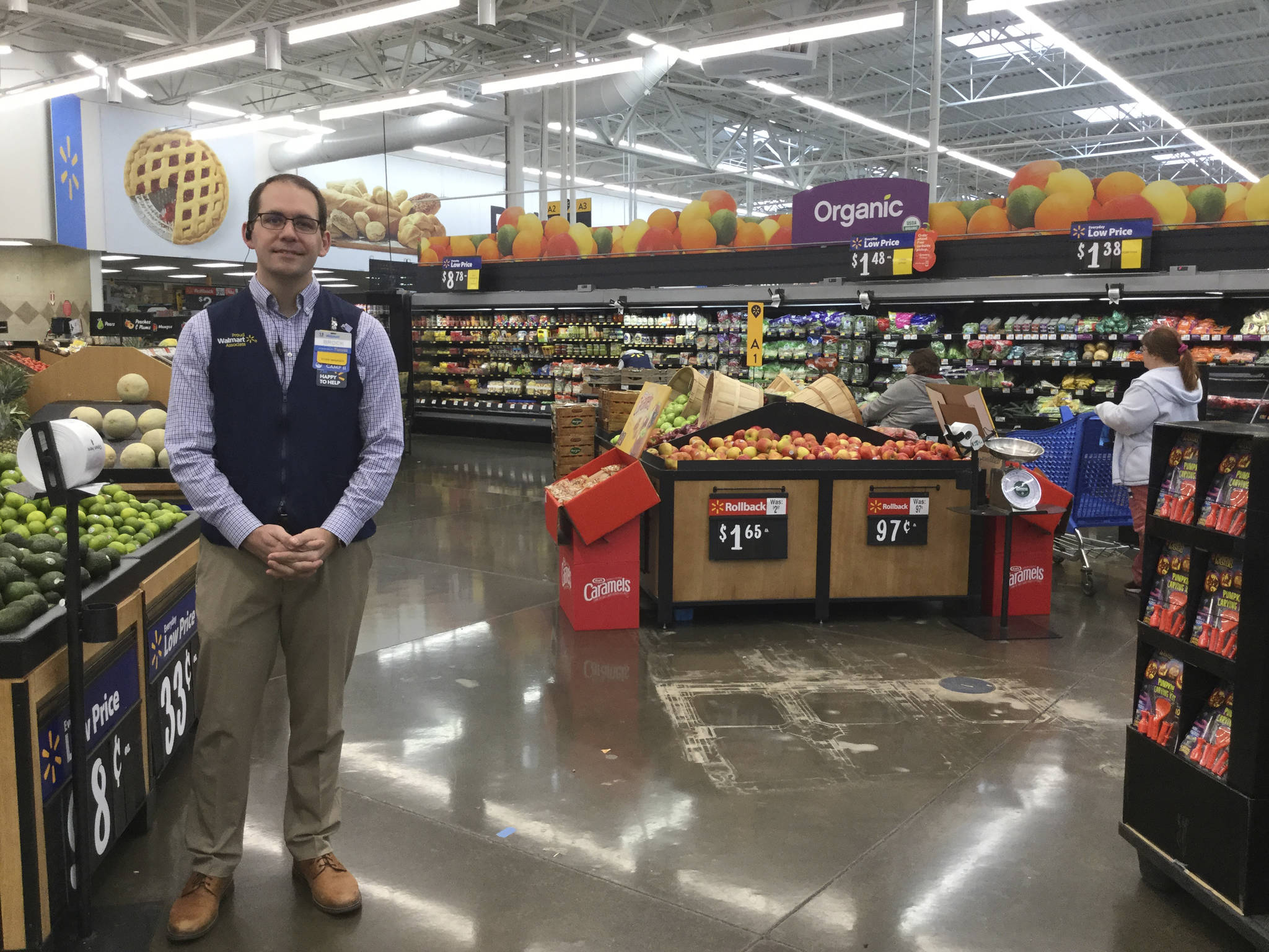 Arlington Walmart Supercenter unveils 4 million remodel Marysville Globe