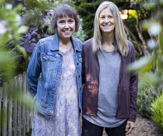 Diane Tillman, left, with Susan Kasch, her kidney donor, at Jennings Memorial Park on Wednesday, in Marysville. (Olivia Vanni / The Herald)